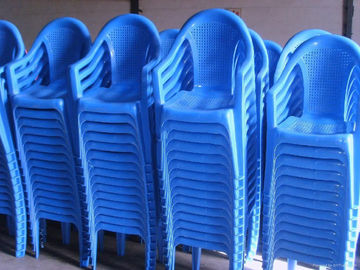 機械にリストされている横のタイプ セリウムISOをする積み重ね可能な椅子のプラスチック型